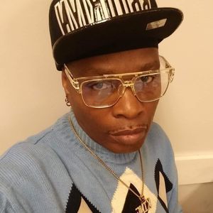 Meet your Posher, George